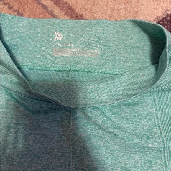 All in Motion Target work out athletic set mint green - Picture 3 of 7